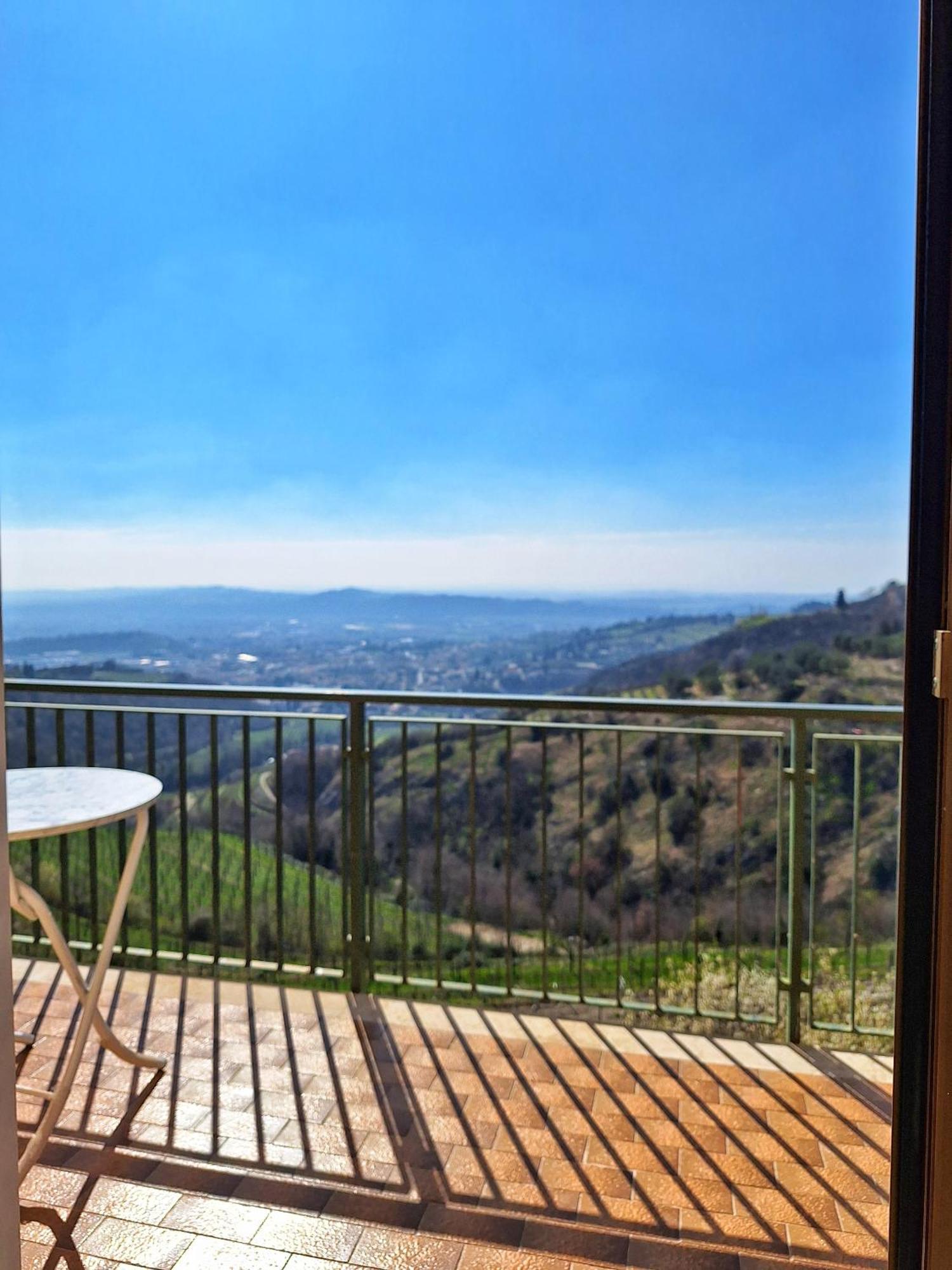 La Casa Di Lilly Villa Sant'Ambrogio di Valpolicella Luaran gambar